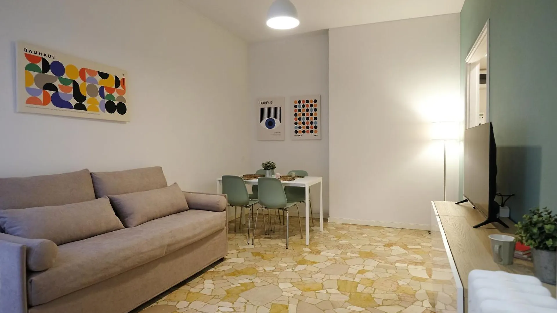 Milano Navigli Apartment - Via Tortona