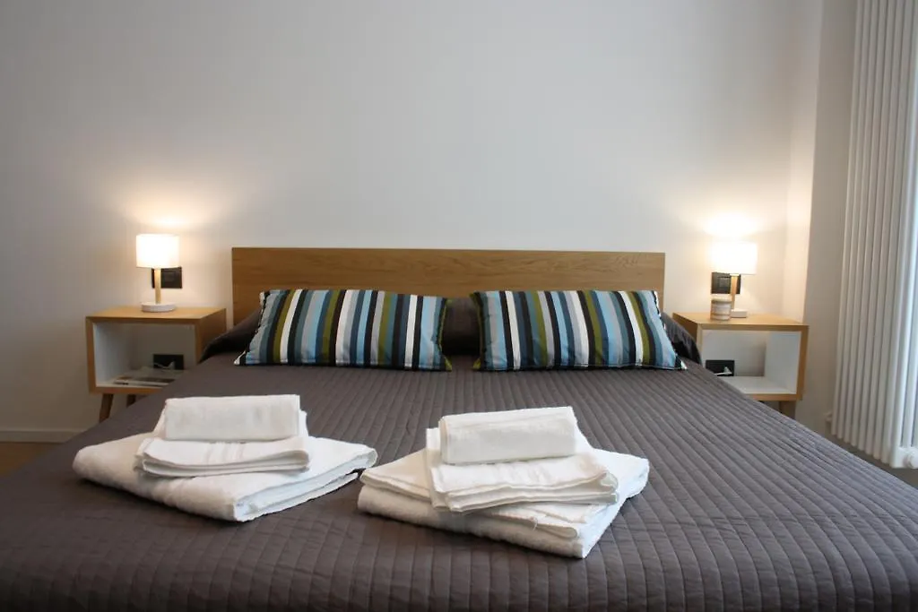 Milano Navigli Apartment - Via Tortona