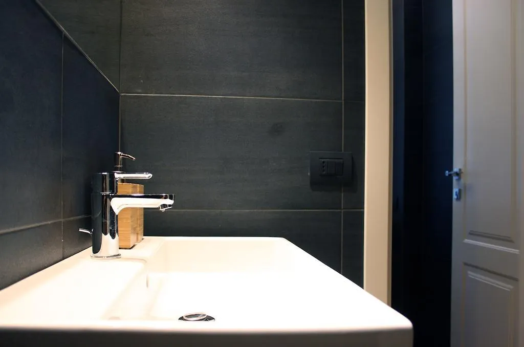 Milano Navigli Apartment - Via Tortona