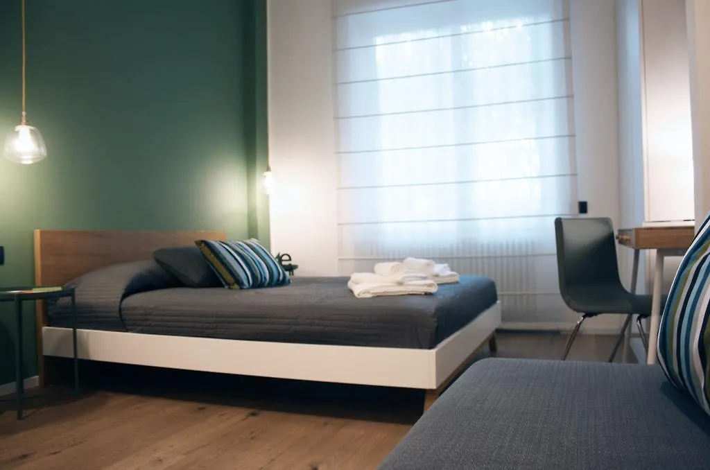 Milano Navigli Apartment - Via Tortona 0*,