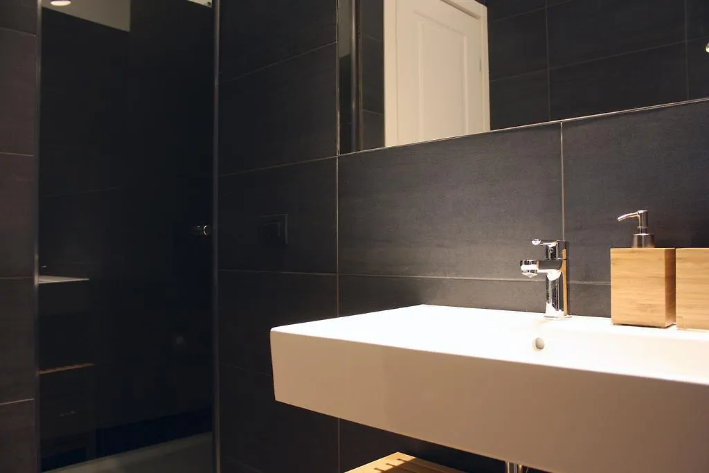 Milano Navigli Apartment - Via Tortona 0*,  Italia