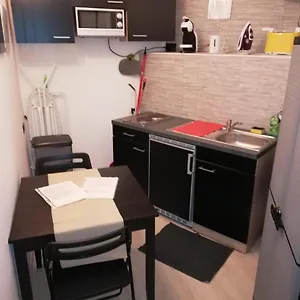 Appartamento 3, Milano